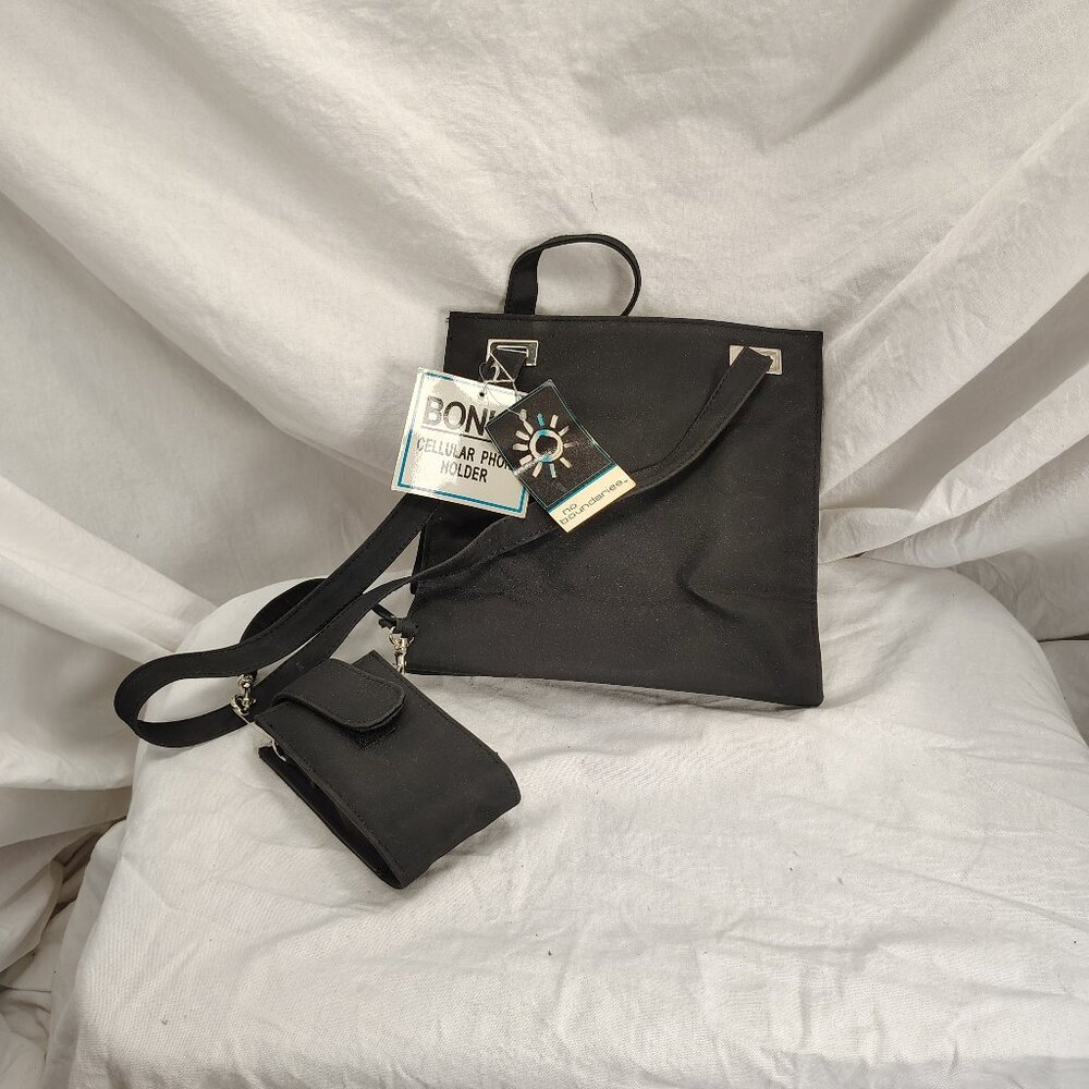 No Boundaries, bag with cellphone holder, black, 9.5" x 8" x 3.5"